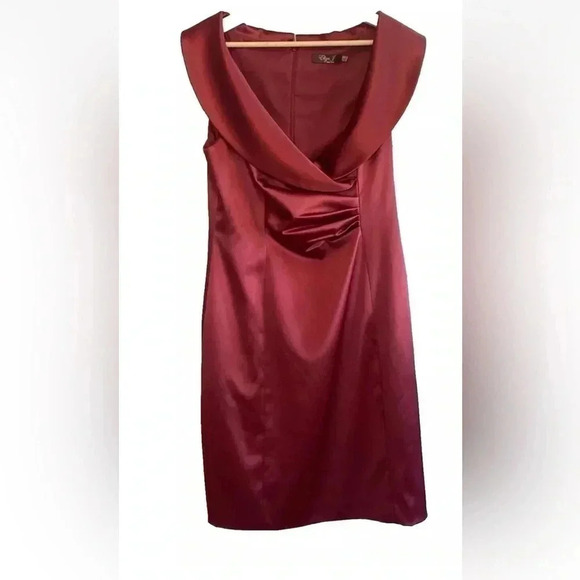 Eliza J Women’s Burgundy Shawl Collar Pleated Midi Sheath Party Dress Size 10 - Picture 1 of 10